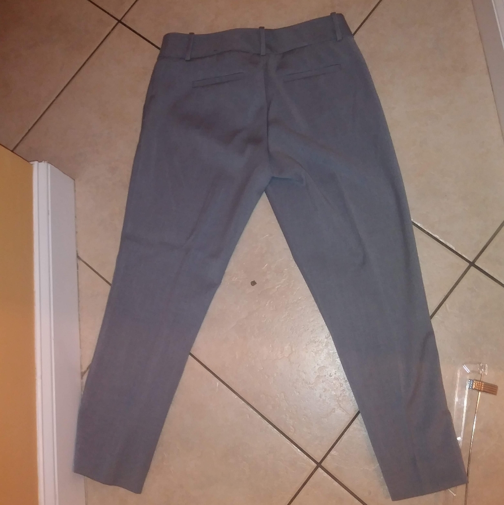 LIMITED NWT GREY DRESS PANTS